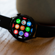 El grid de aplicaciones recuerda mucho al del Apple Watch.